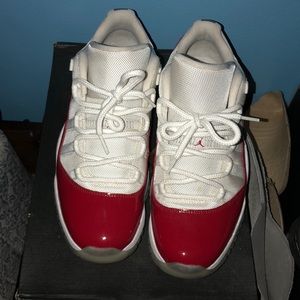 Jordan Cherry 11 Low